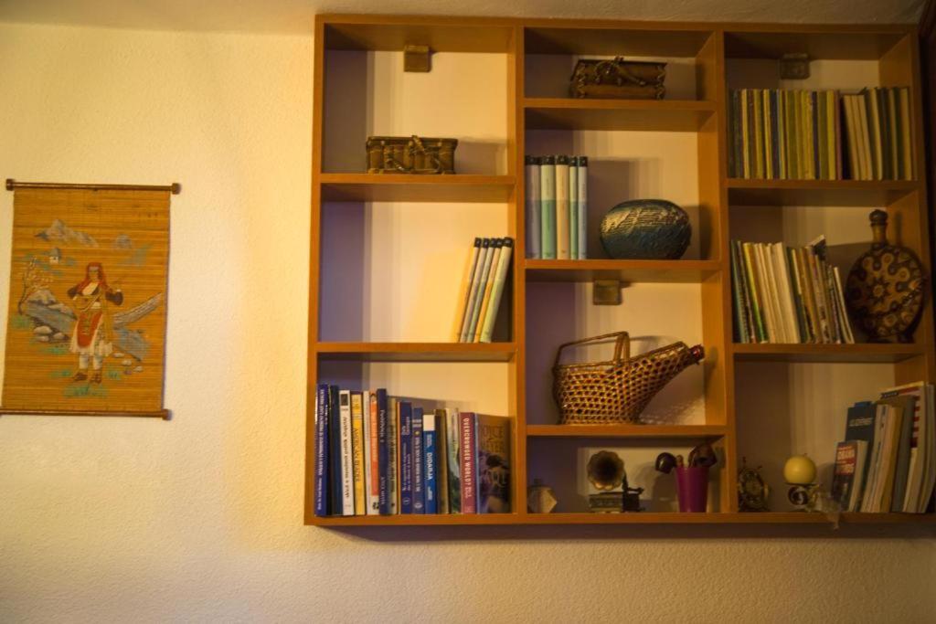 Hostel Bushati Призрен Екстериор снимка